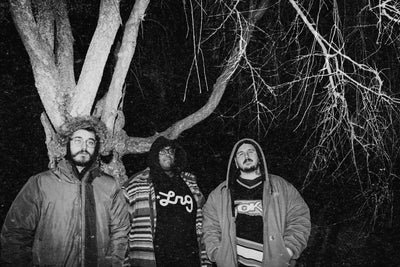 KAONASHI RELEASE TWO NEW SINGLES, 'CONFUSION IN A CAR CRASH / FAIRMOUNT PARK AFTER DARK'